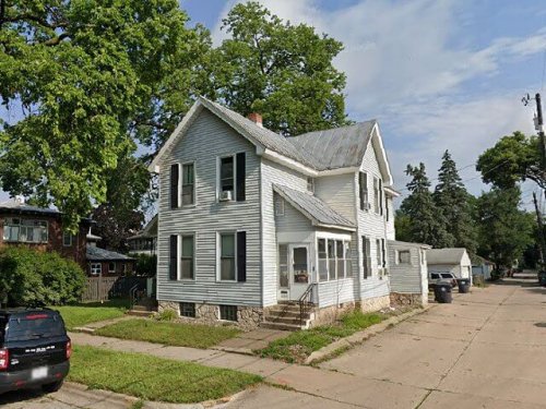 NEW LISTING