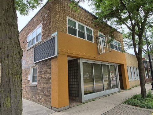 NEW LISTING