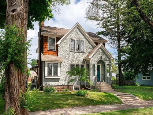 NEW LISTING