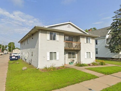 NEW LISTING