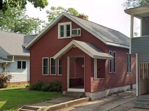 NEW LISTING